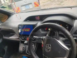 Toyota Noah 2017 Black