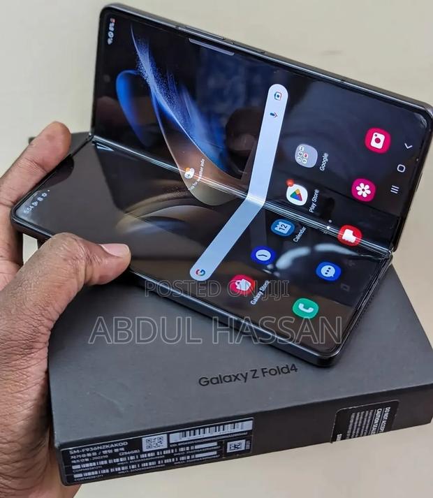 Samsung Galaxy Z Fold4 512 GB Black - thumbnail 3