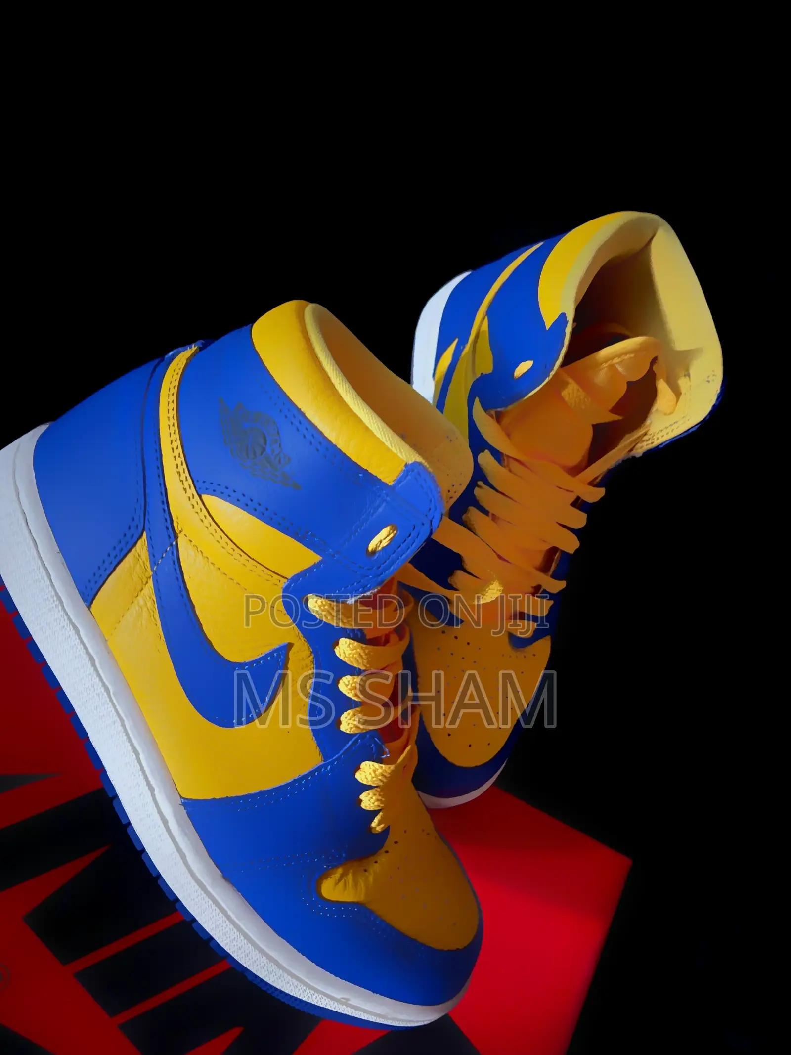 Nike Air Jordan Blue Yellow Colorway