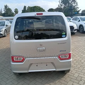 Suzuki Wagon R 2021 Silver