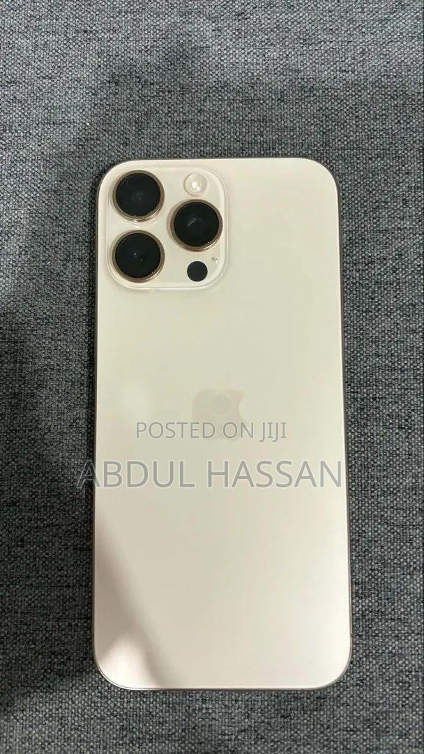Apple iPhone 16 Pro Max 512 GB Gold - thumbnail 4