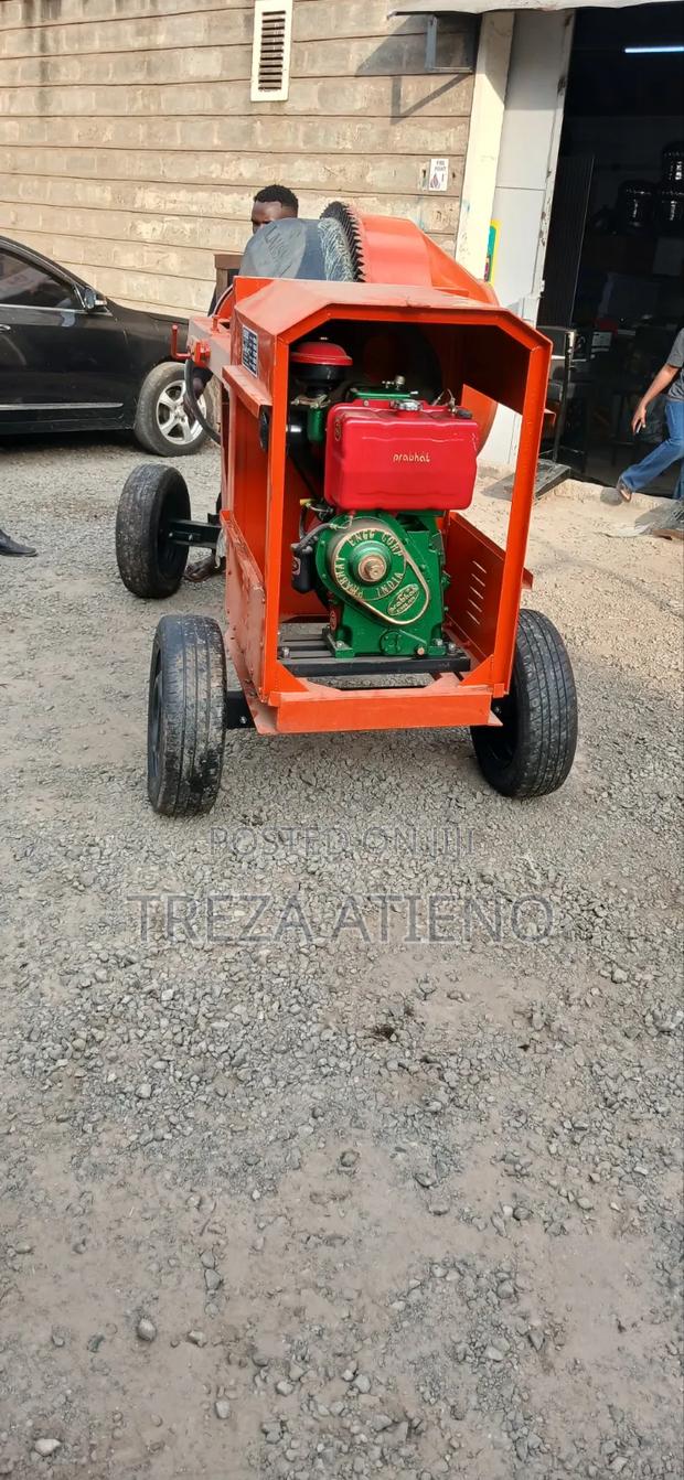 Professional Concrete Mixing Machine