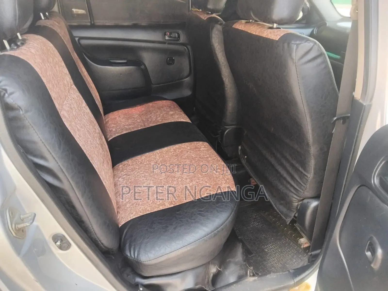 Toyota Succeed SV Premium 2016 Silver