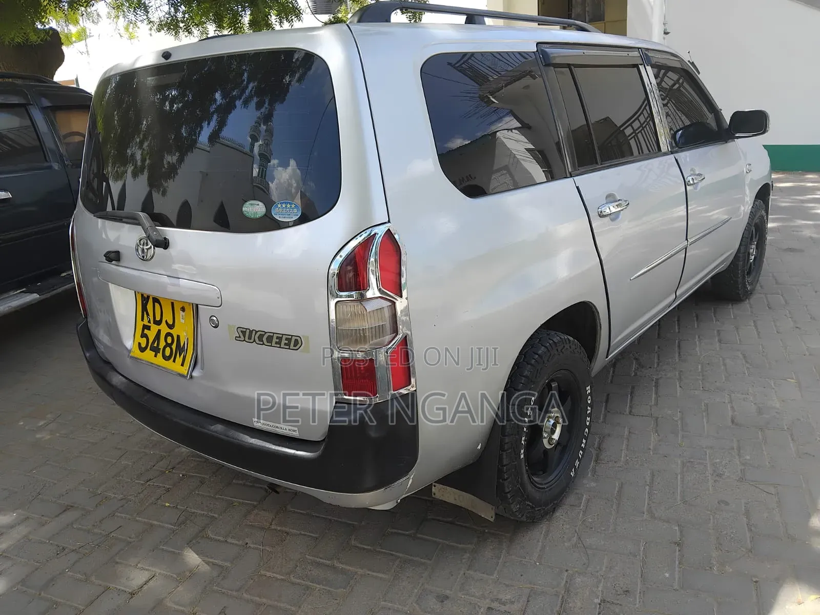 Toyota Succeed SV Premium 2016 Silver