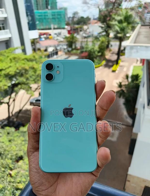 New Apple iPhone 11 128 GB - thumbnail 3