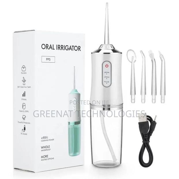 Rechargeable Portable Oral Care Irrigator With 4 Nozzles