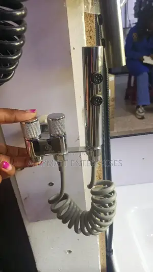 Twin Angle Valve With Arabic Y