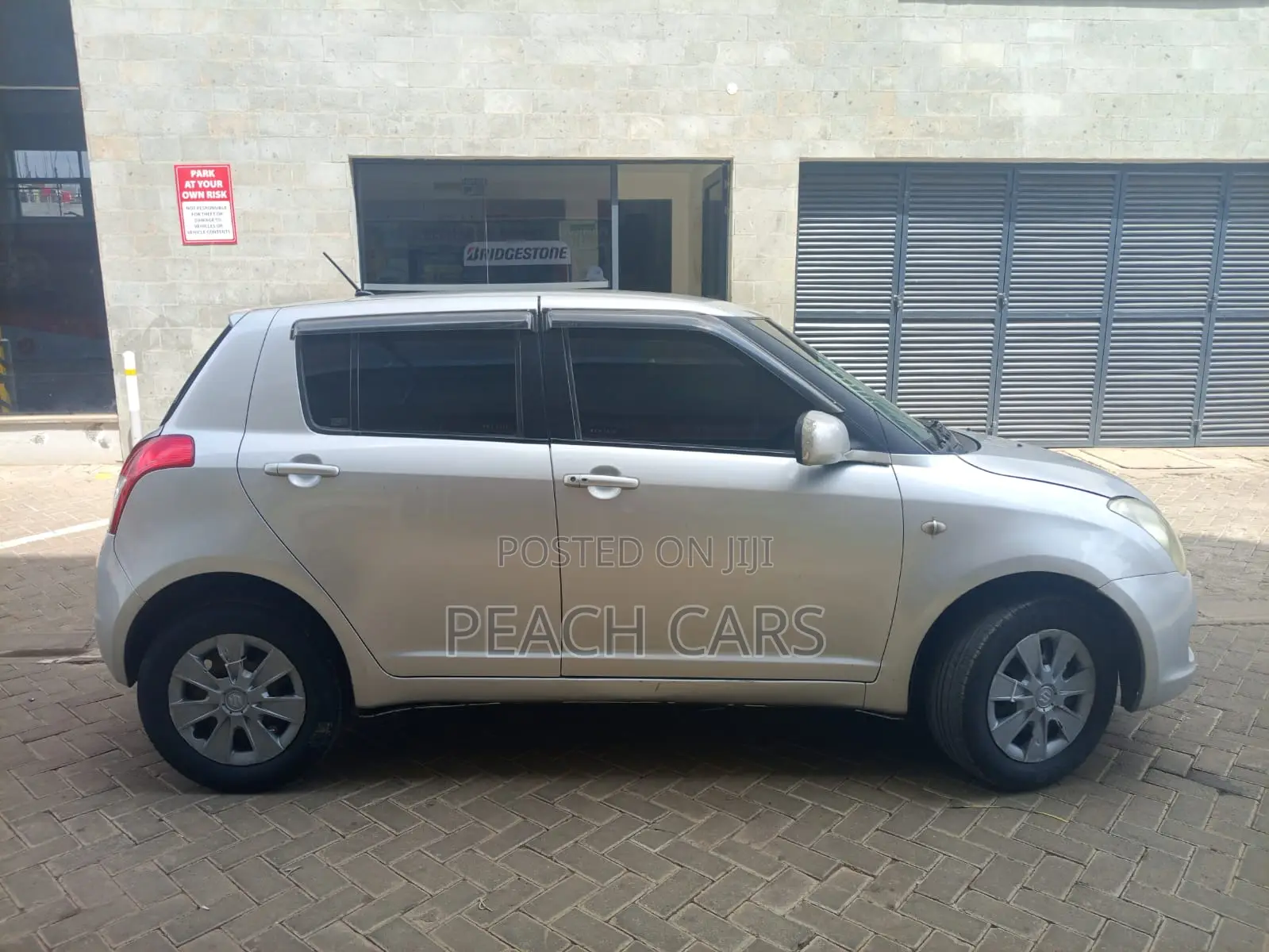 Suzuki Swift 2010 Silver