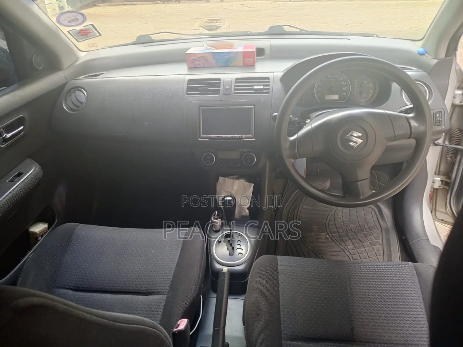 Suzuki Swift 2010 Silver
