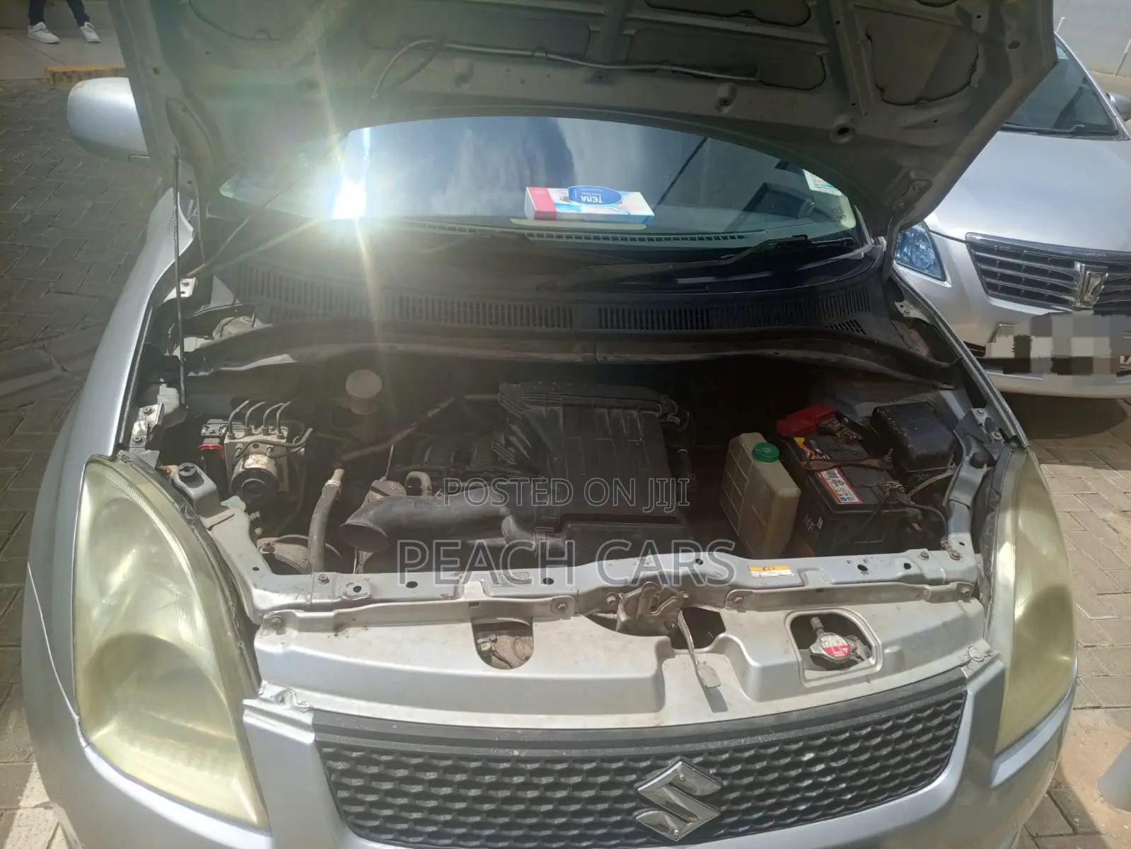 Suzuki Swift 2010 Silver