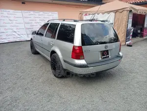 Volkswagen Golf 2003 Silver