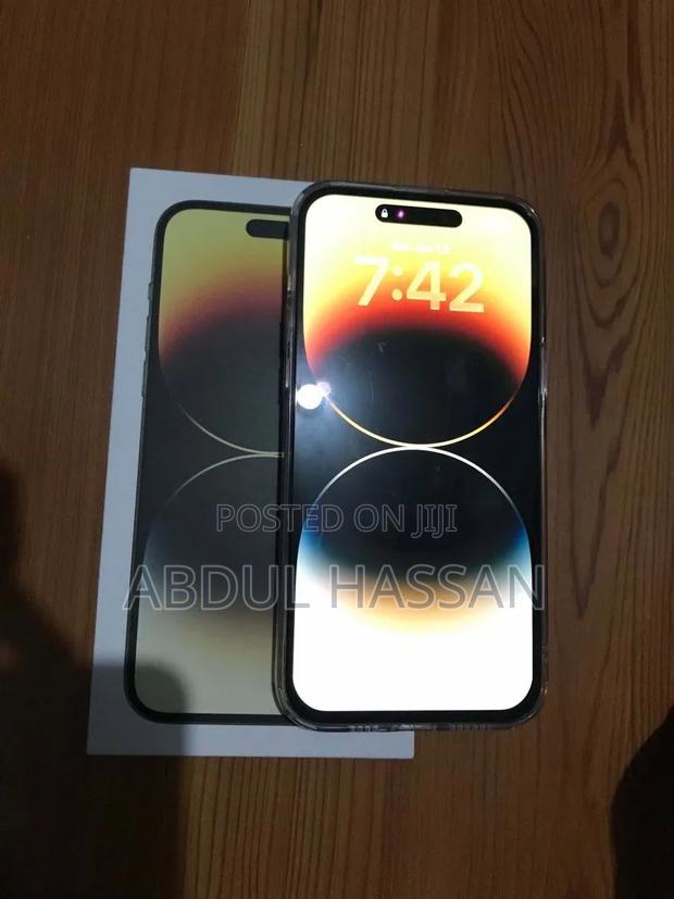 Apple iPhone 14 Pro Max 256 GB Gold - thumbnail 2