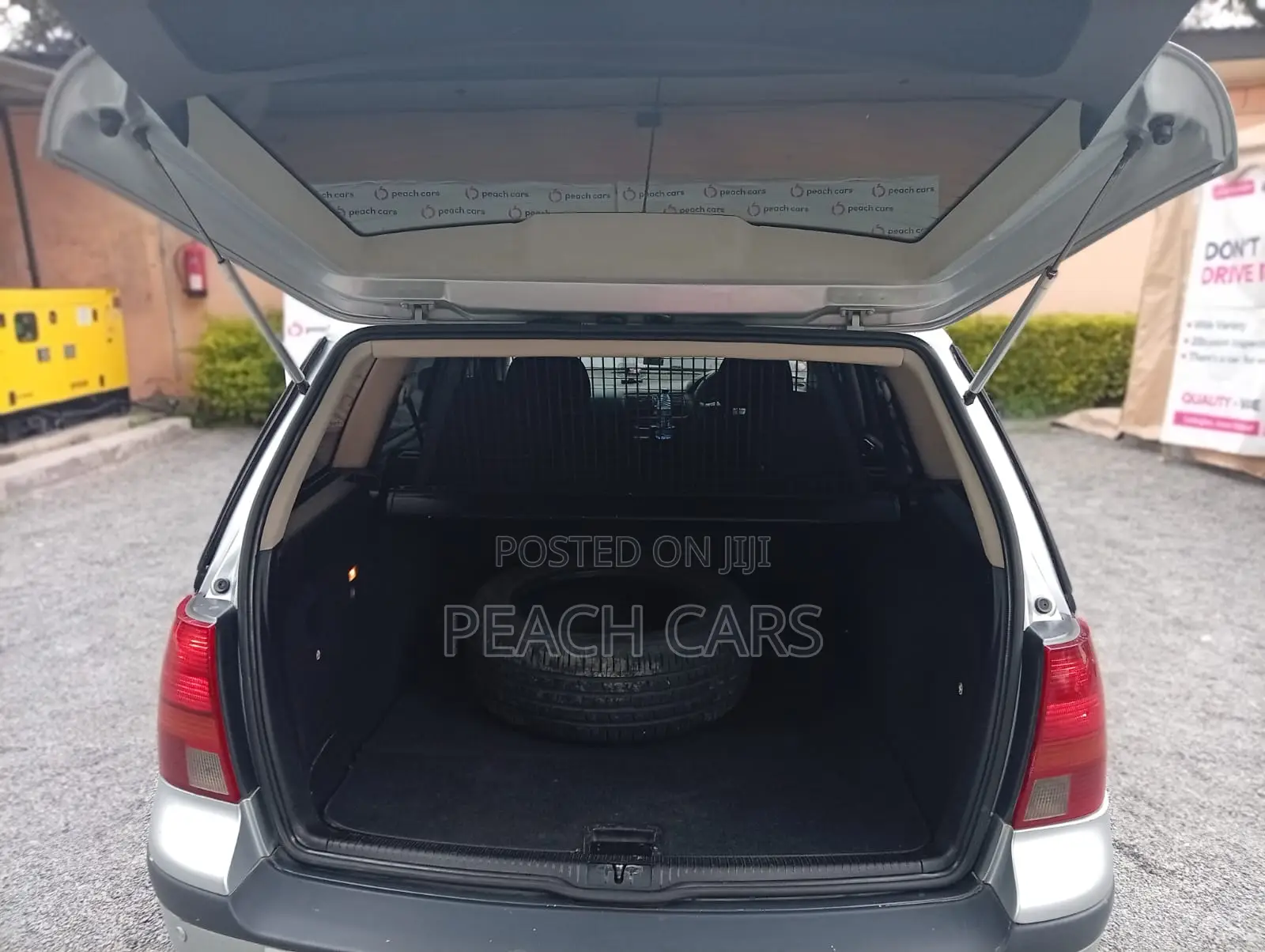 Volkswagen Golf 2003 Silver