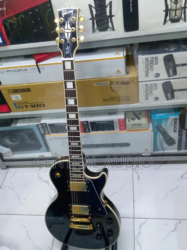 Gibson Les Paul Professional Solo Guitar - thumbnail 3