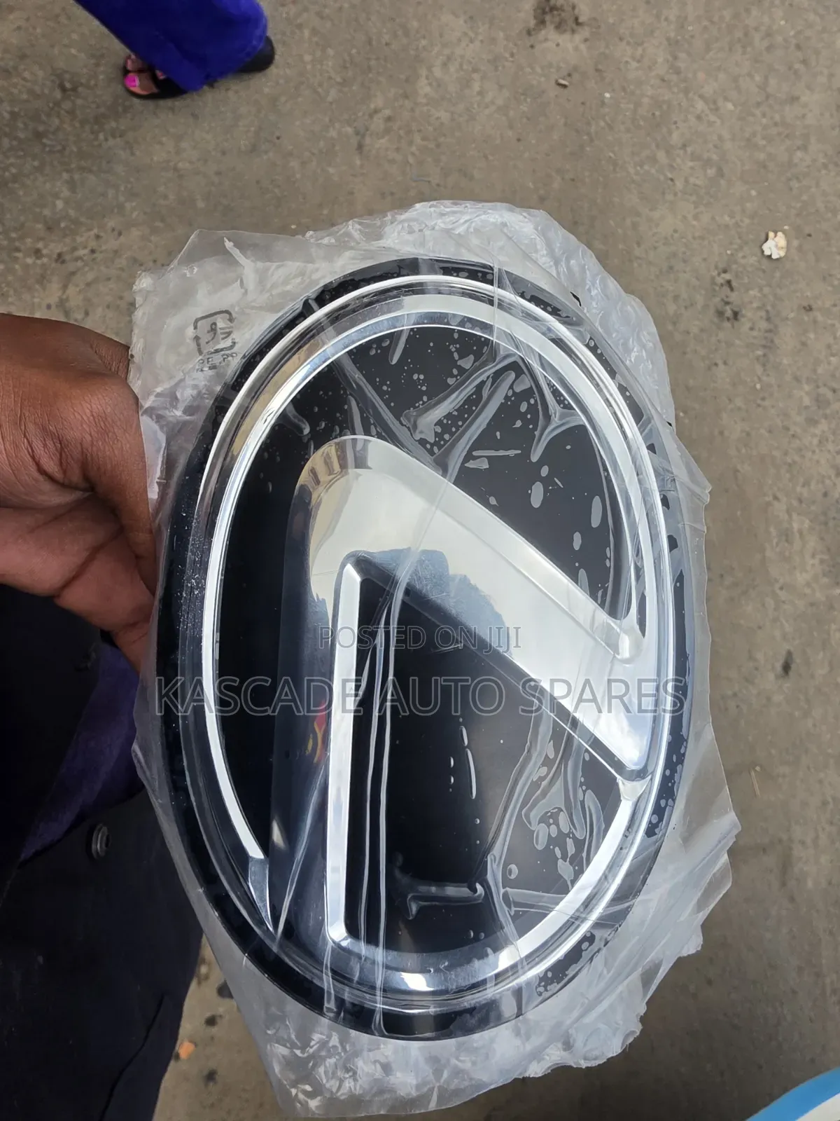 Lexus Nx 200,Rx 350/450h Front/Rear Glass Logo,Emblem
