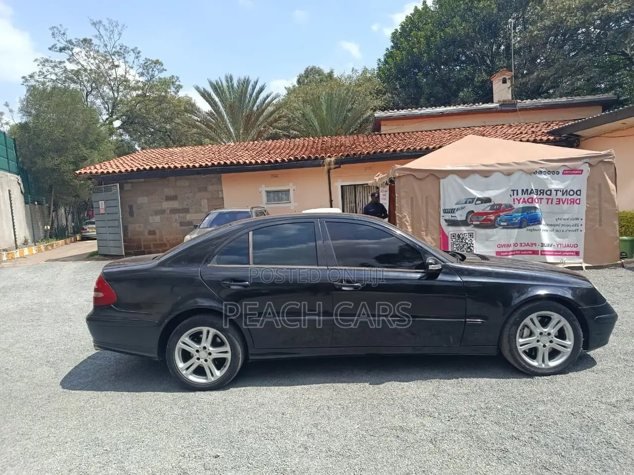Mercedes-Benz E200 2002 Black