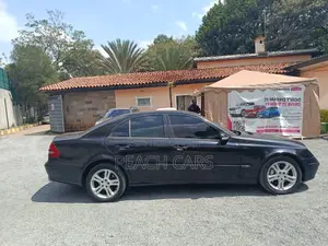 Mercedes-Benz E200 2002 Black