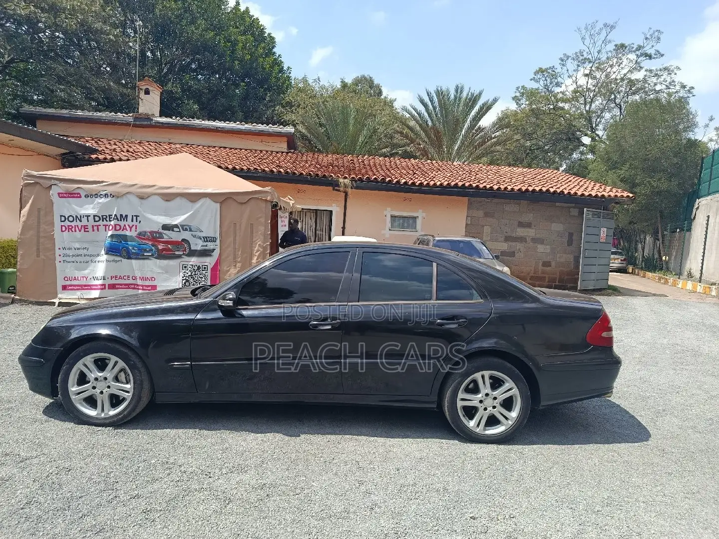 Mercedes-Benz E200 2002 Black