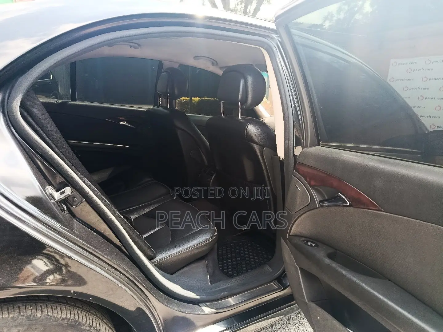 Mercedes-Benz E200 2002 Black