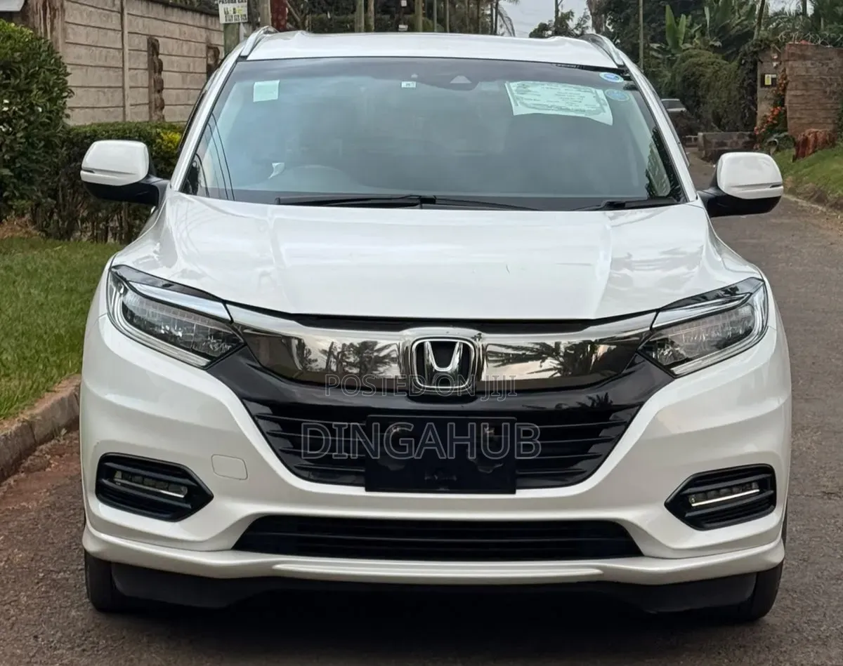 Honda Vezel 2019 White
