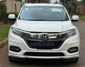 Honda Vezel 2019 White