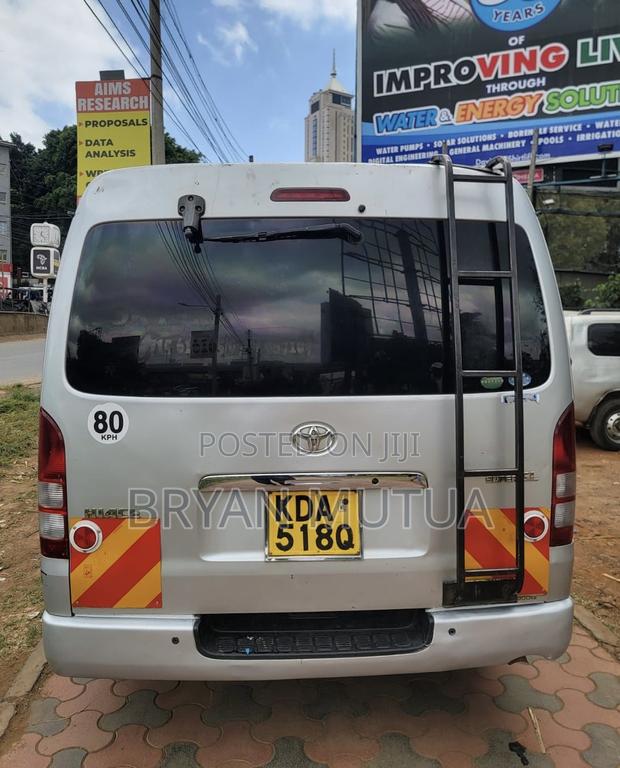 Toyota HiAce 2014 Silver - thumbnail 4