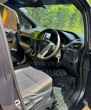 Toyota Voxy 2015 Blue