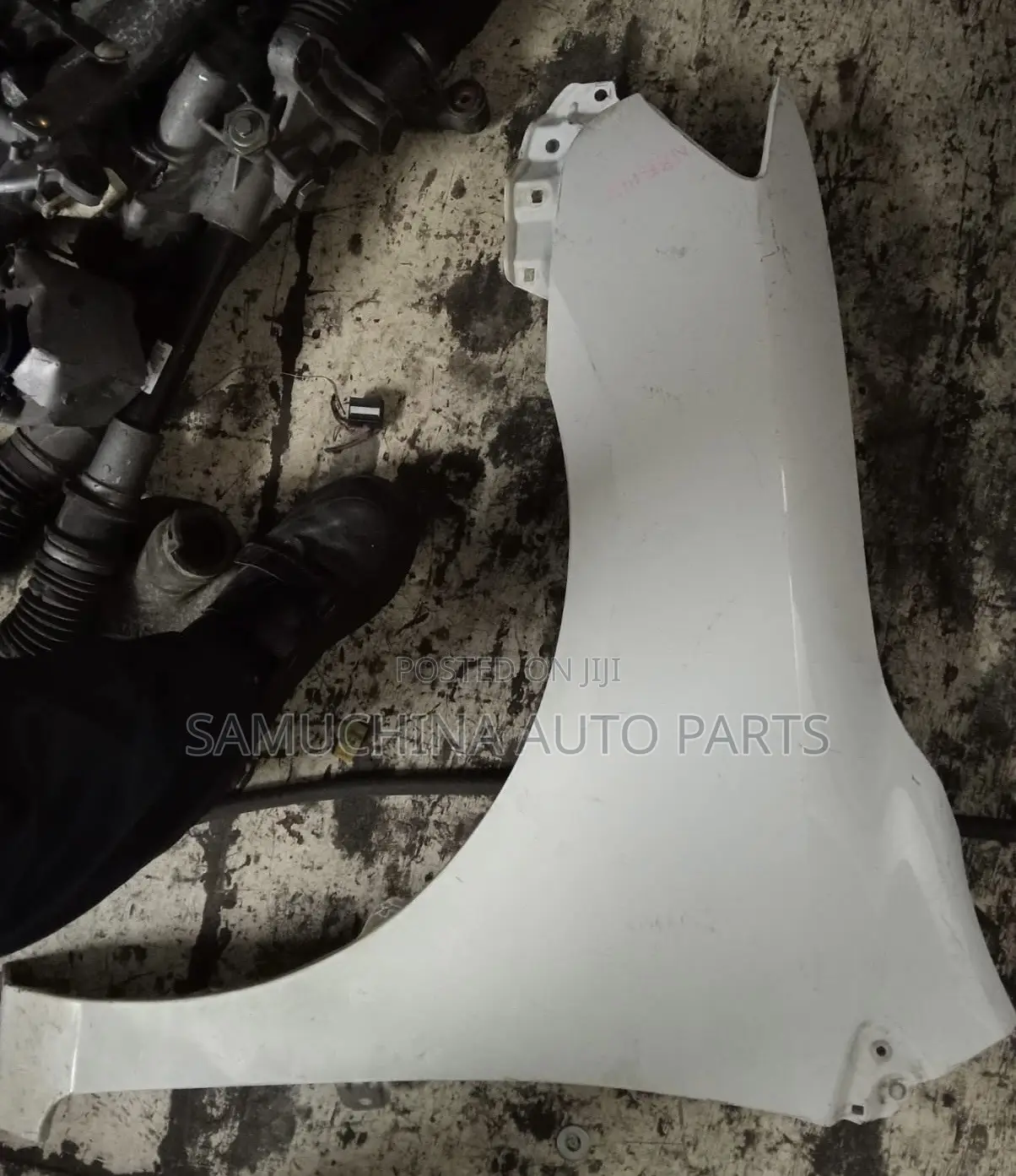 Wing/Fender Toyota Fielder 141