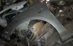 Wing/Fender Mazda Demio