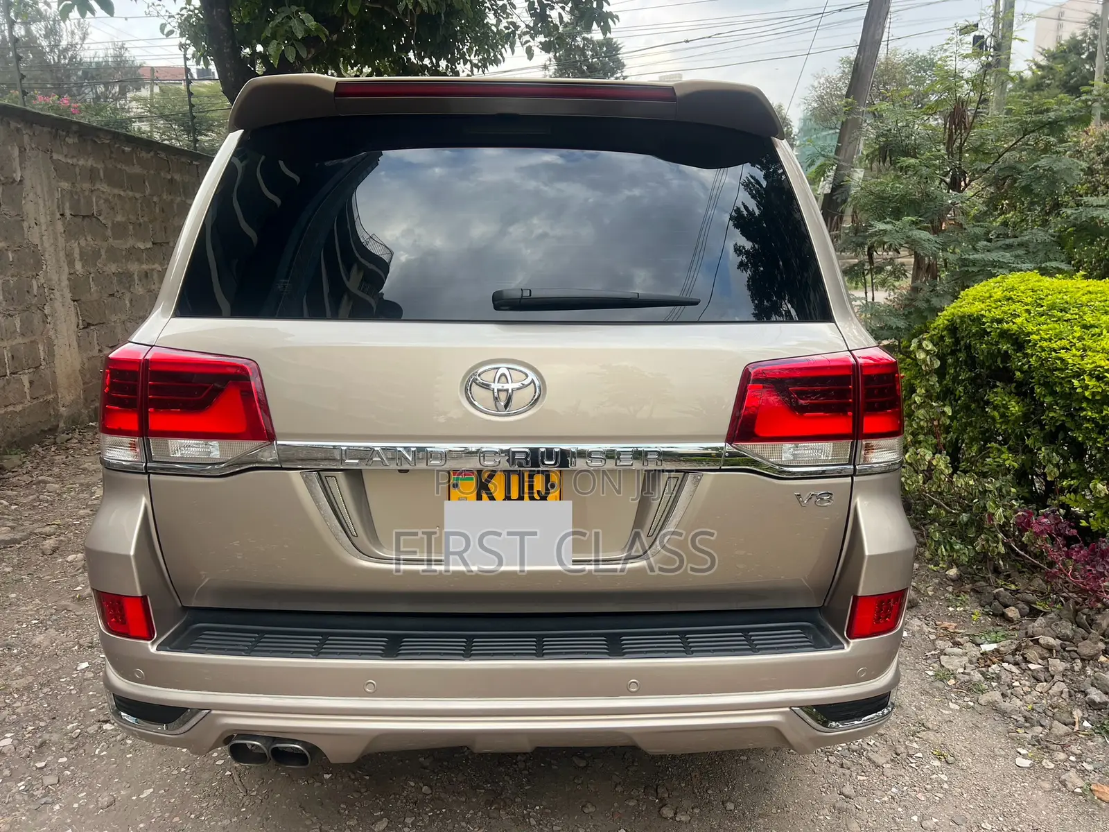 Toyota Land Cruiser 2017 Gold