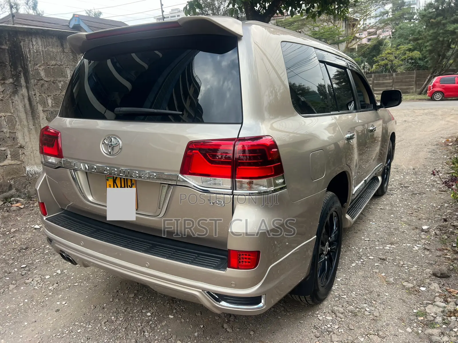 Toyota Land Cruiser 2017 Gold