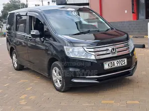 Honda Stepwgn 2013 Black