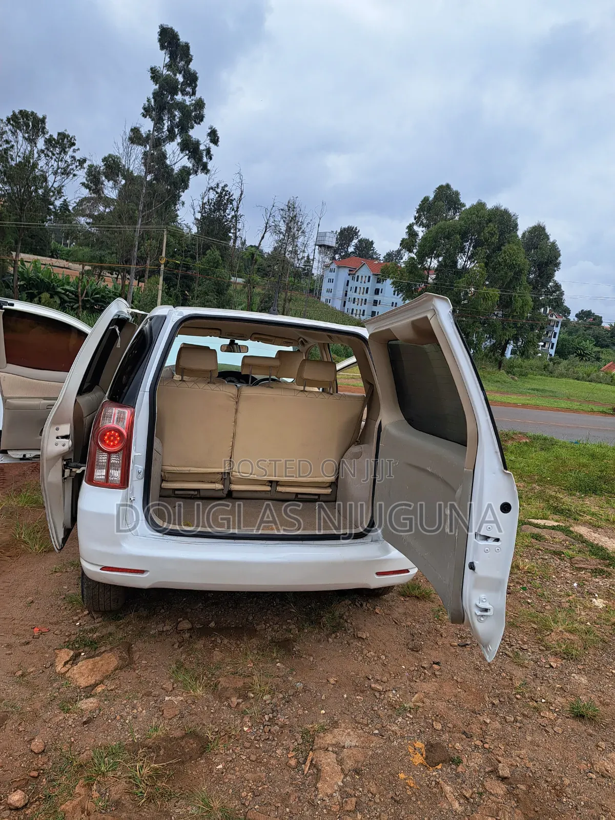 Toyota Raum 2008 White