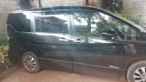 Nissan Serena 2017 Black