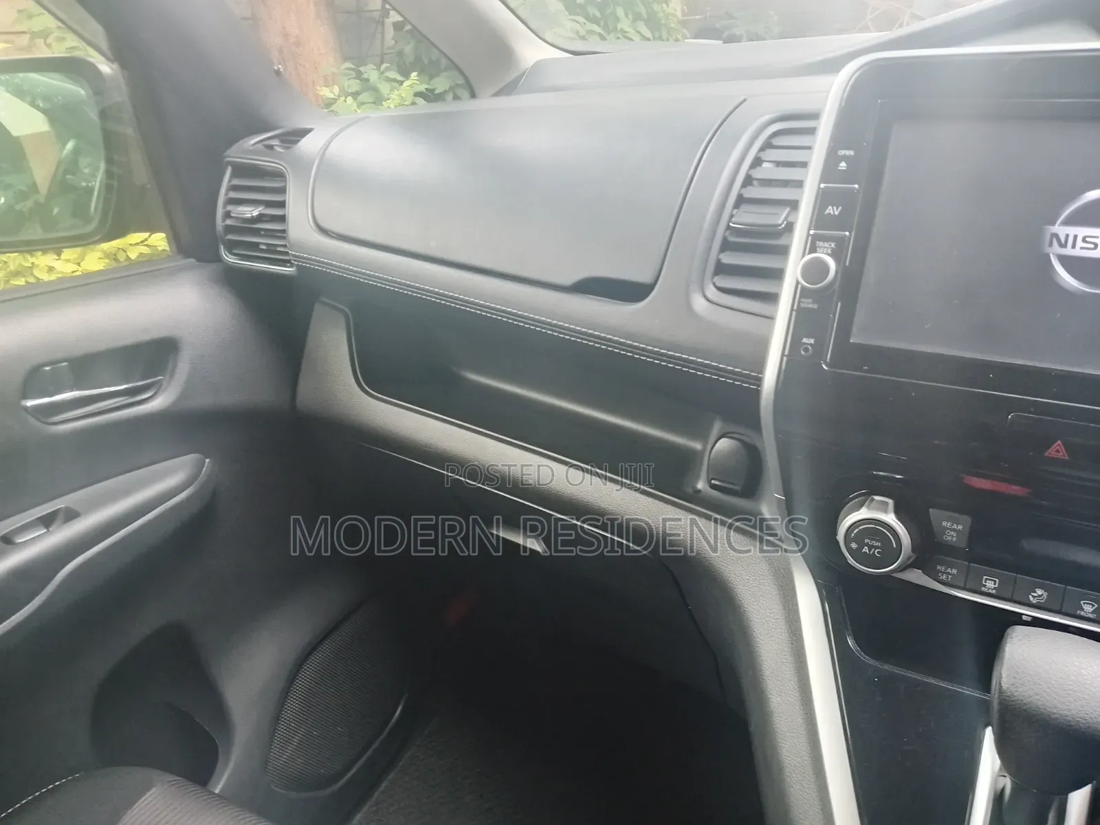 Nissan Serena 2017 Black