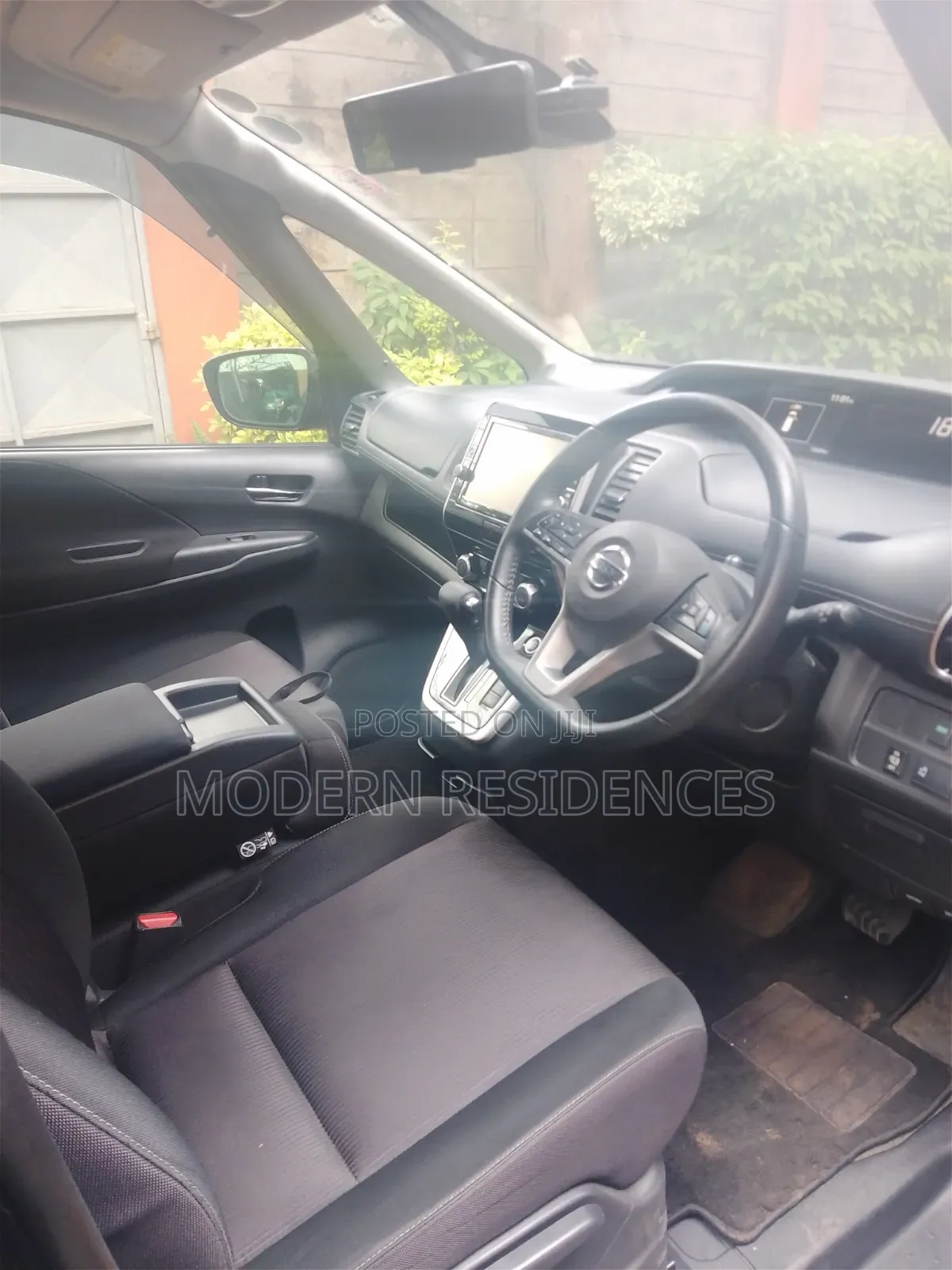 Nissan Serena 2017 Black