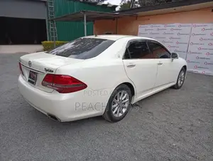 Toyota Crown 2008 White
