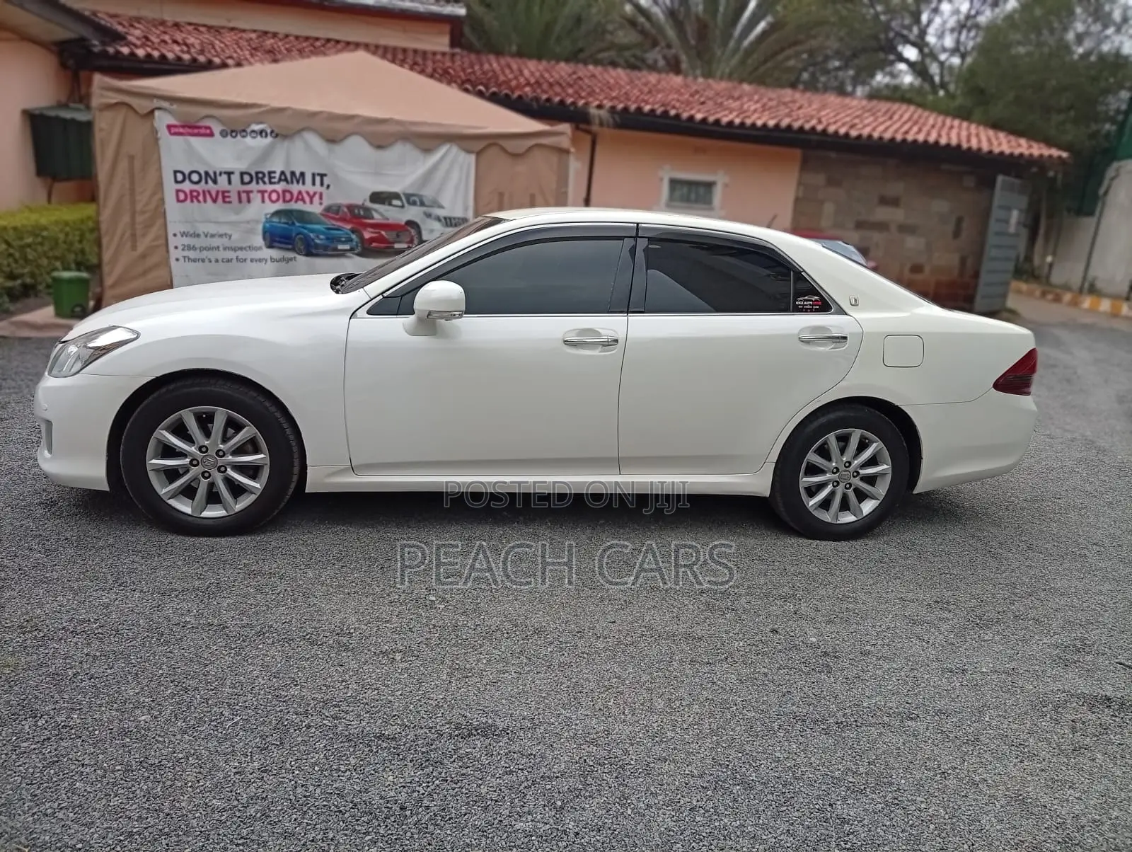 Toyota Crown 2008 White