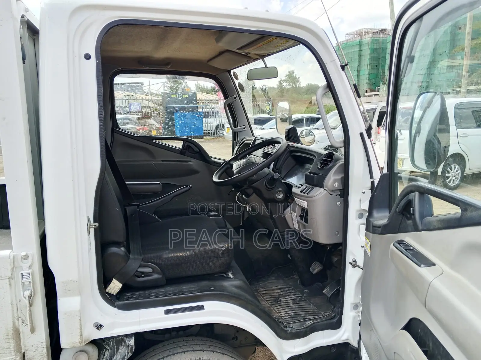 Mitsubishi Canter 2019
