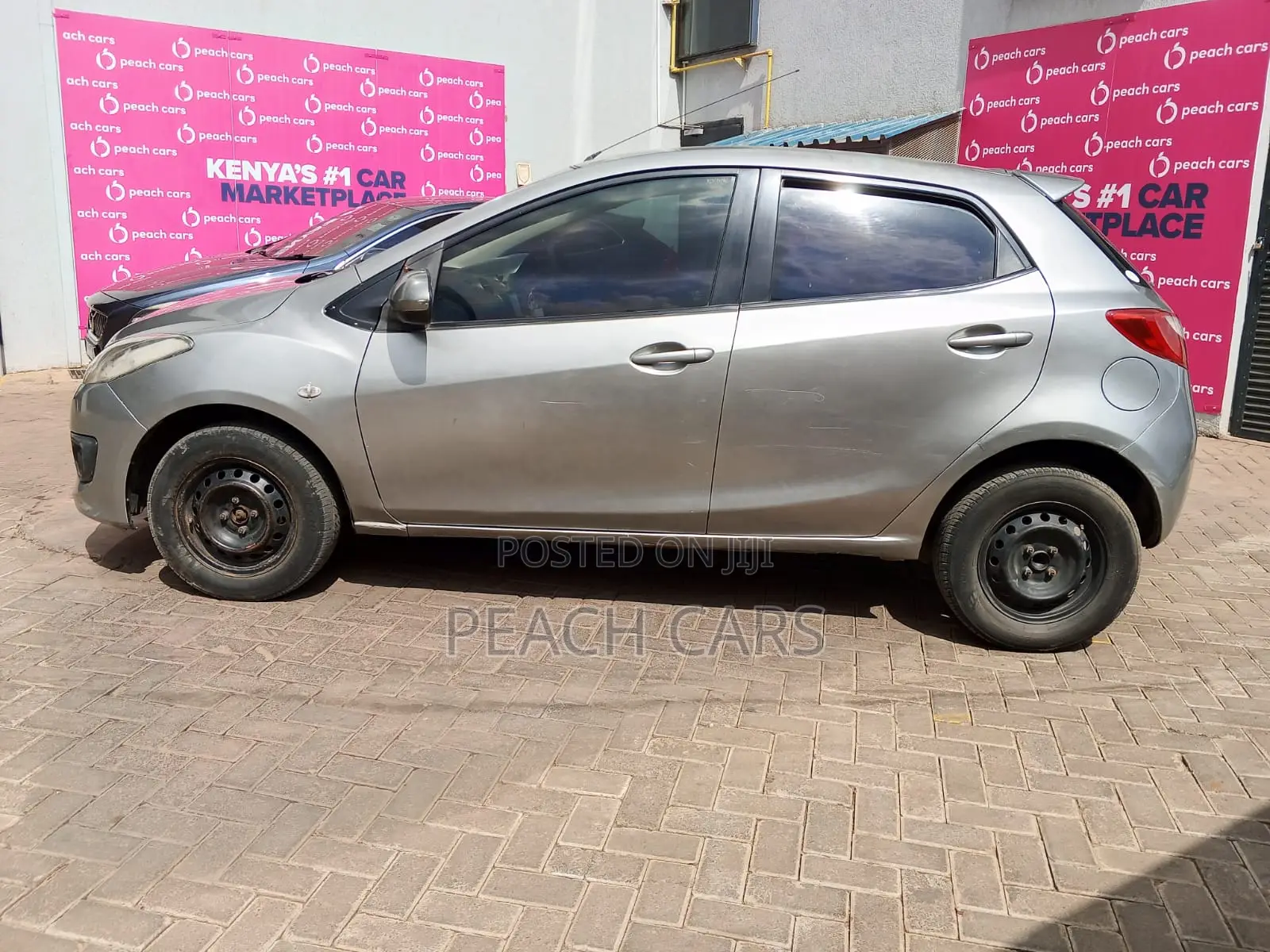 Mazda Demio 2012 Silver