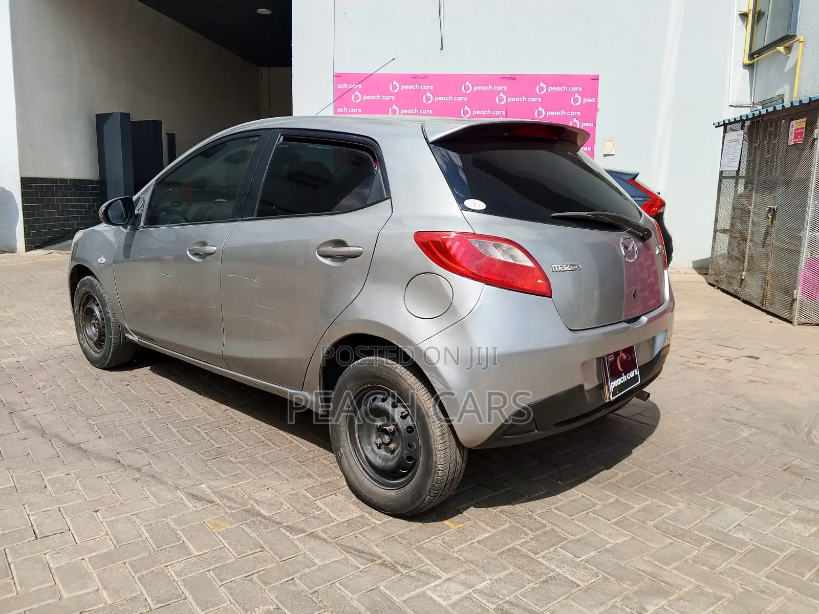 Mazda Demio 2012 Silver