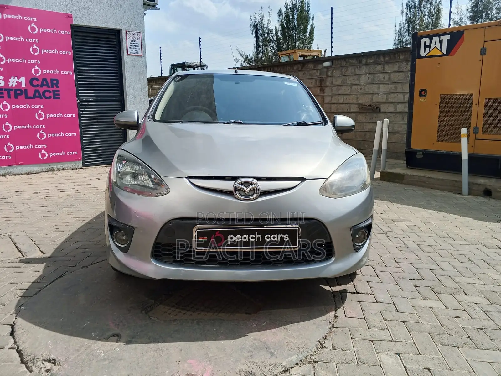 Mazda Demio 2012 Silver