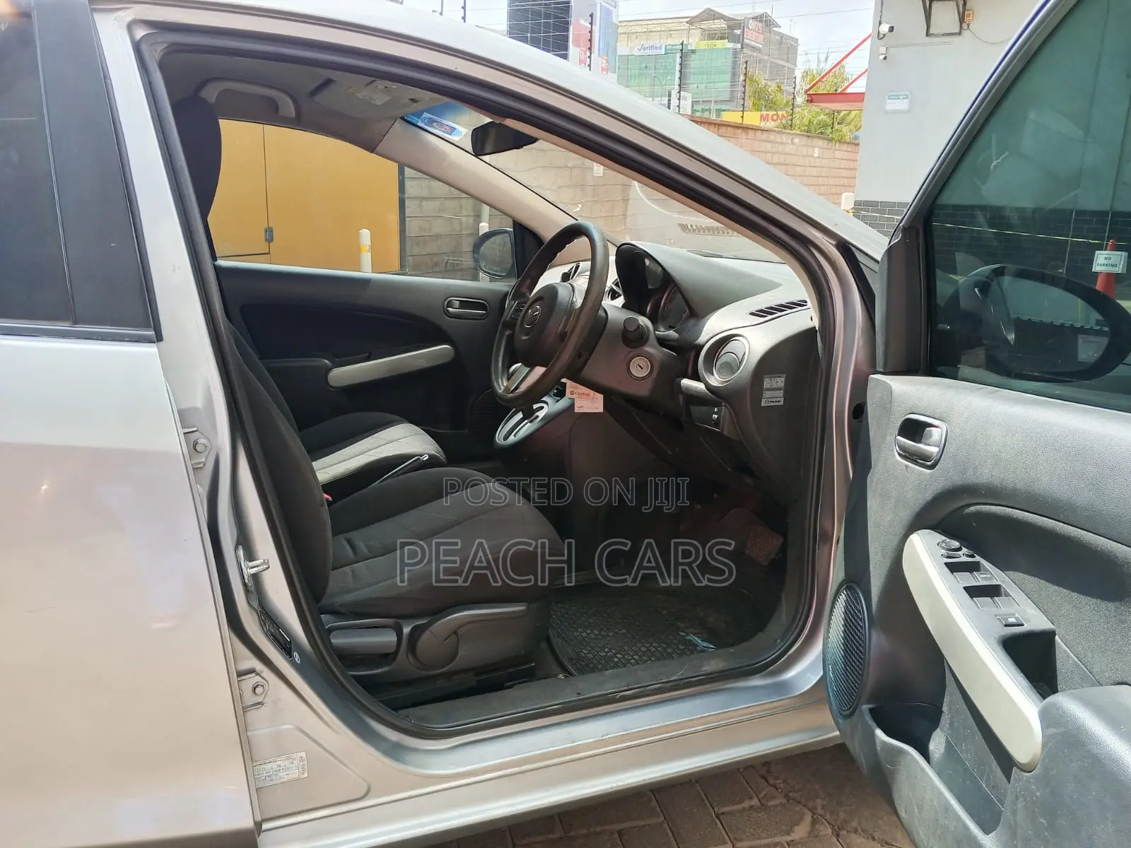 Mazda Demio 2012 Silver