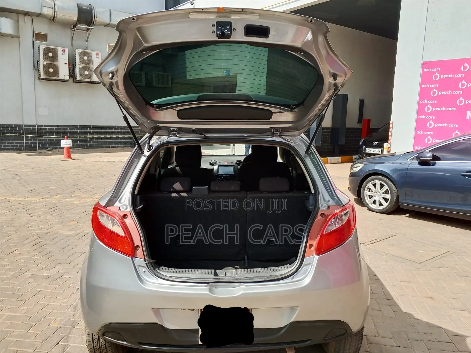 Mazda Demio 2012 Silver