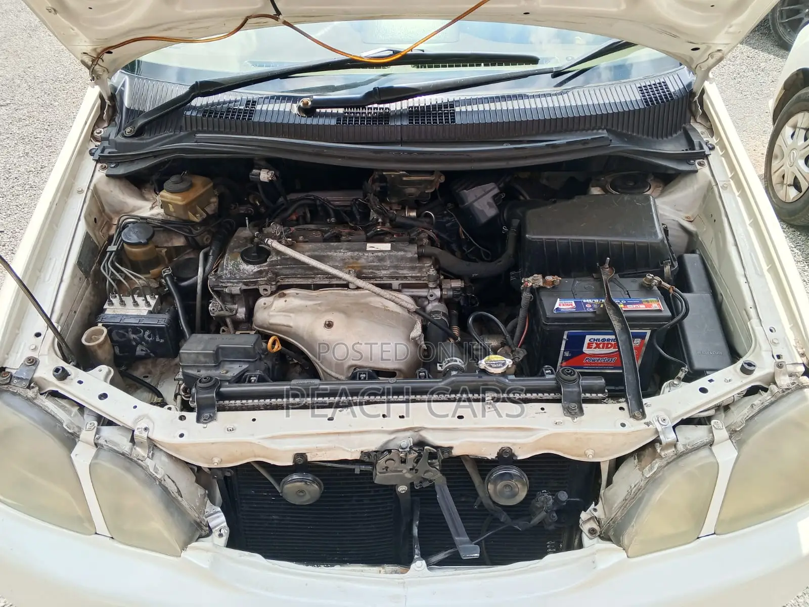 Toyota Gaia 2003 White