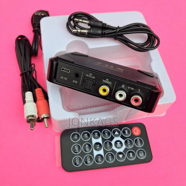 3 in 1 Bluetooth Audio Adapter
Receiver | Transmitter | Fm Transmitter - thumbnail 12