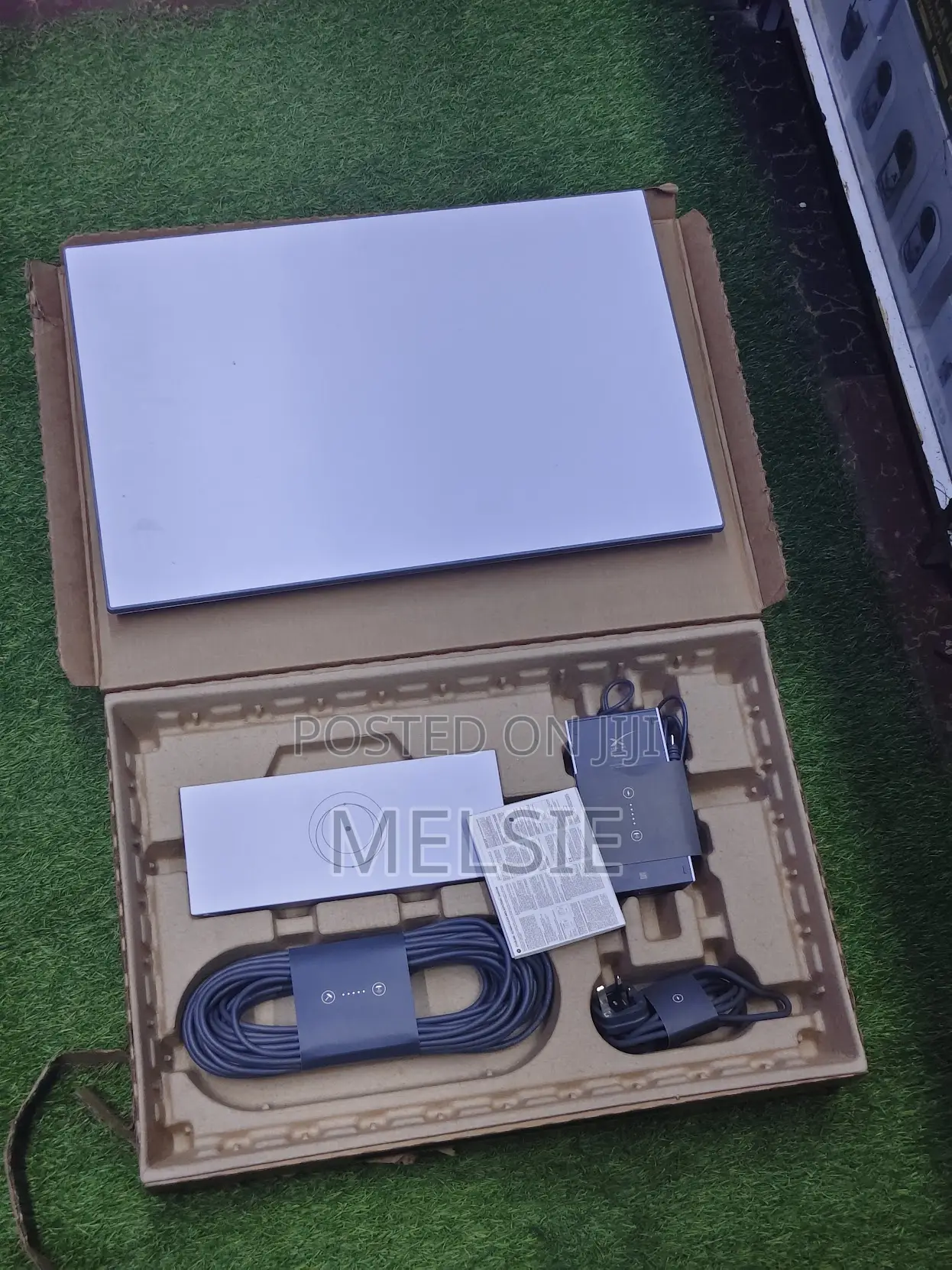 Starlink V4 Satellite Internet Kit – Unlimited High-Speed Access