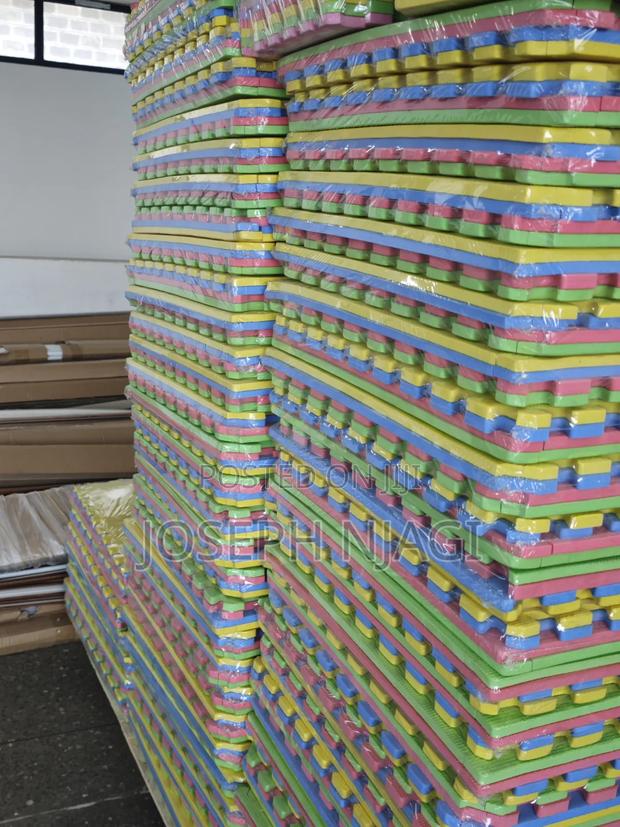 Eva Mat/Colored Puzzle Mats in Stock