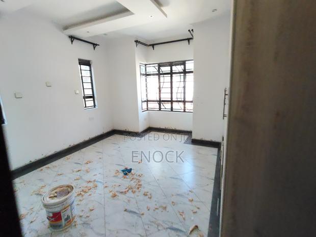 4bdrm Bungalow in Blossom Estate, Elgon View for sale