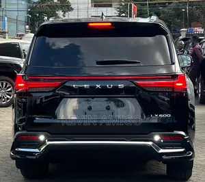 Lexus LX 600 2022 Black